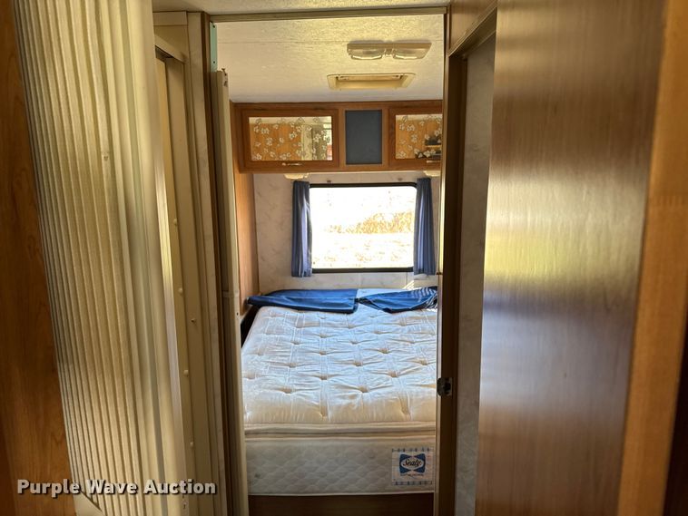 image for item EA1987 1997 Coachmen 300QB Mirada RV