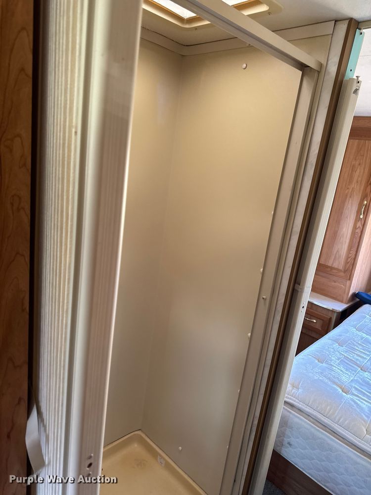 image for item EA1987 1997 Coachmen 300QB Mirada RV