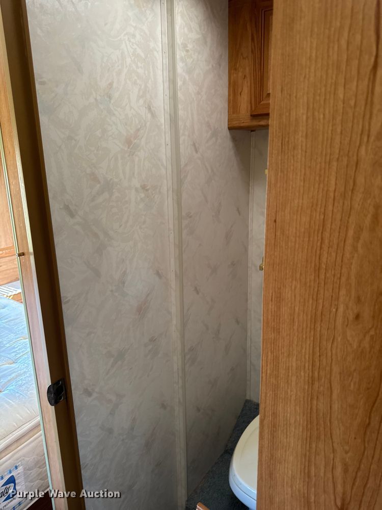 image for item EA1987 1997 Coachmen 300QB Mirada RV