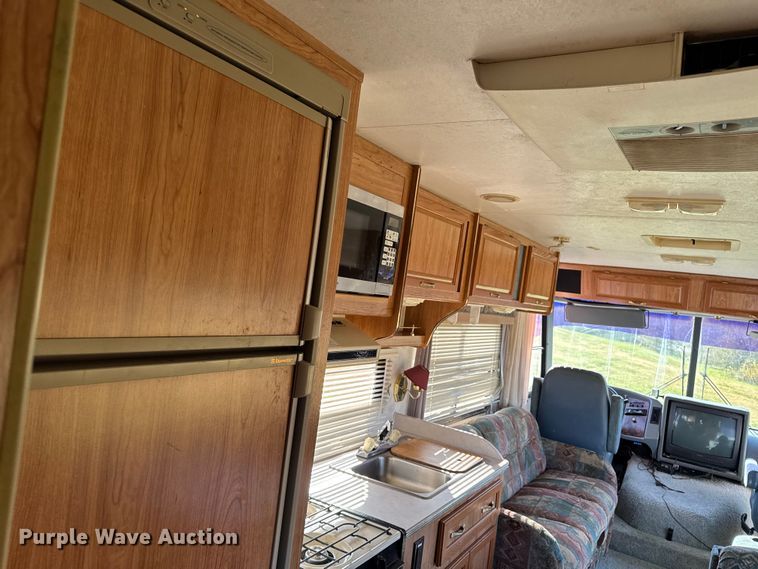 image for item EA1987 1997 Coachmen 300QB Mirada RV