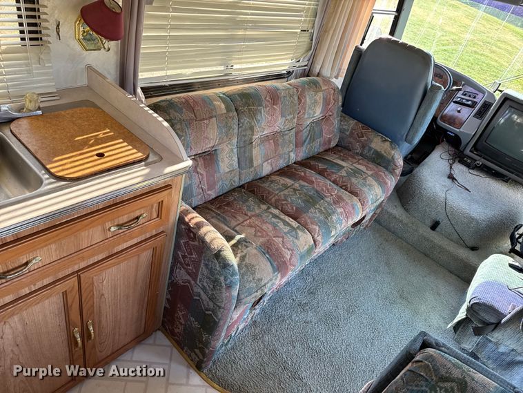 image for item EA1987 1997 Coachmen 300QB Mirada RV