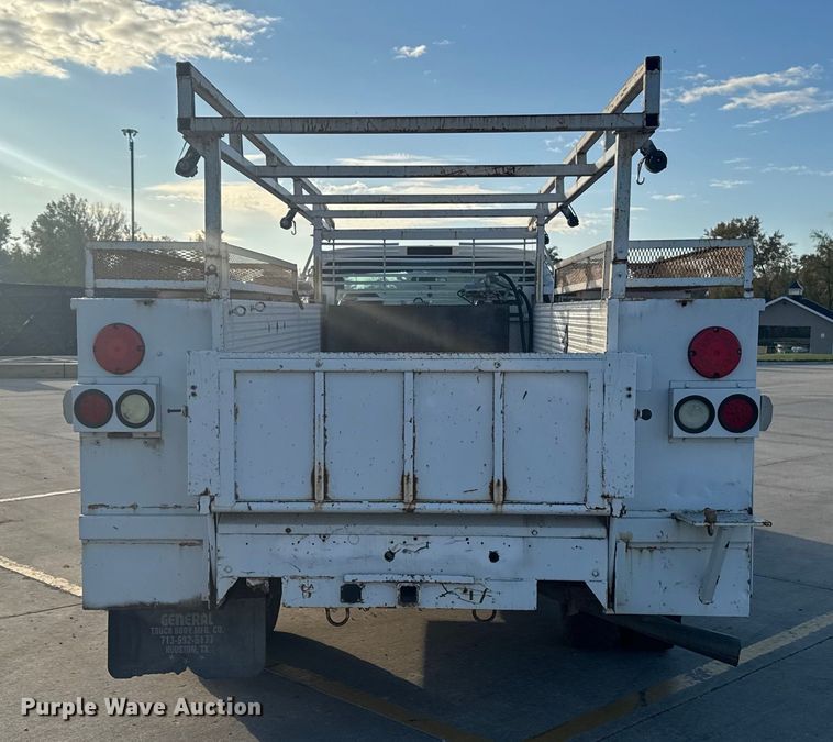 image for item EA1989 2005 Ford F-550 utility / service truck