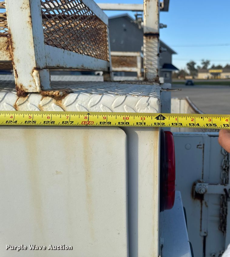 image for item EA1989 2005 Ford F-550 utility / service truck