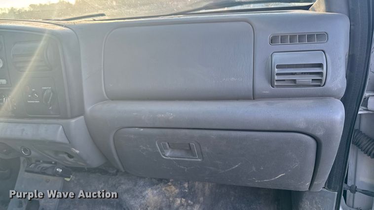 image for item EA1989 2005 Ford F-550 utility / service truck