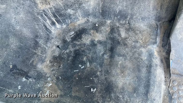 image for item EA1989 2005 Ford F-550 utility / service truck