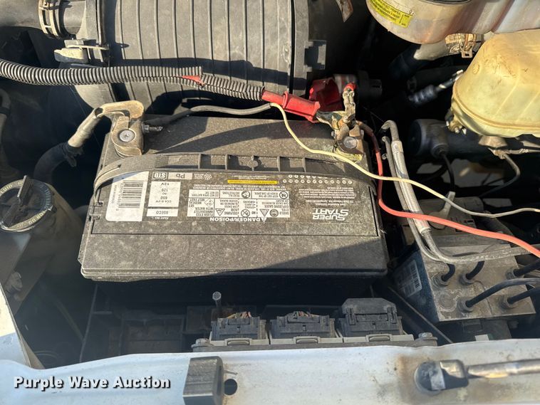 image for item EA1989 2005 Ford F-550 utility / service truck