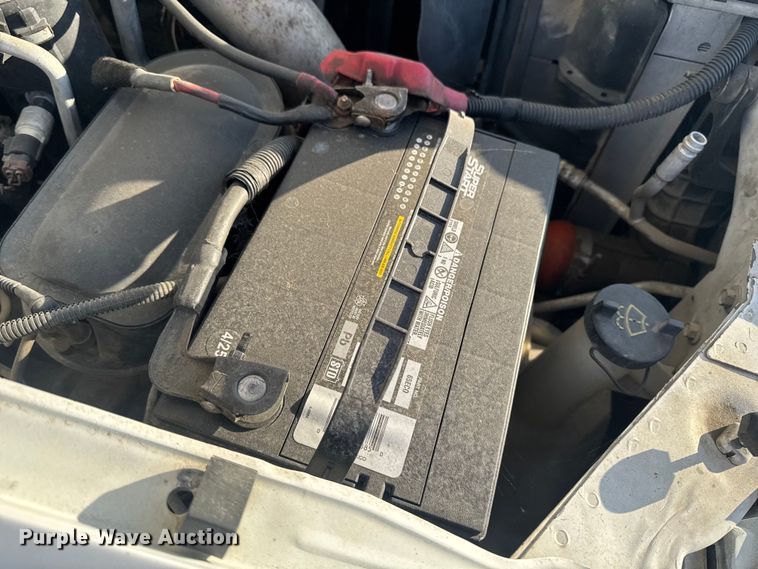 image for item EA1989 2005 Ford F-550 utility / service truck