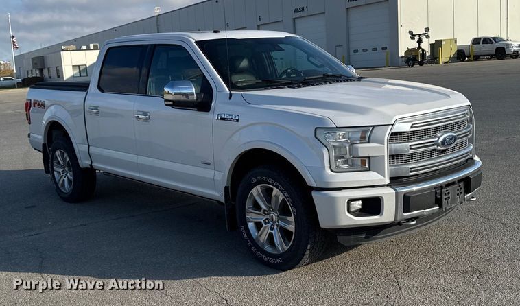 image for item EA2022 2016 Ford F150 Platinum SuperCrew pickup truck