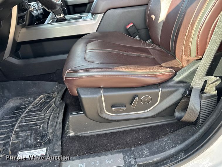 image for item EA2022 2016 Ford F150 Platinum SuperCrew pickup truck