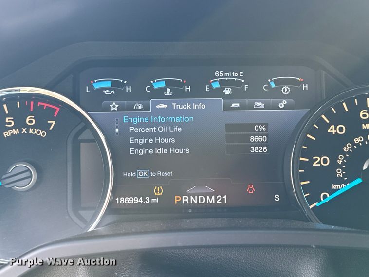 image for item EA2022 2016 Ford F150 Platinum SuperCrew pickup truck