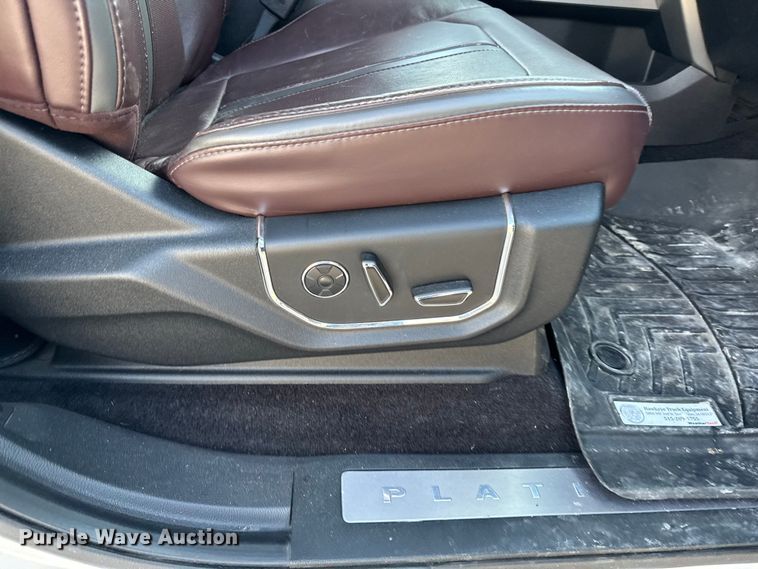 image for item EA2022 2016 Ford F150 Platinum SuperCrew pickup truck