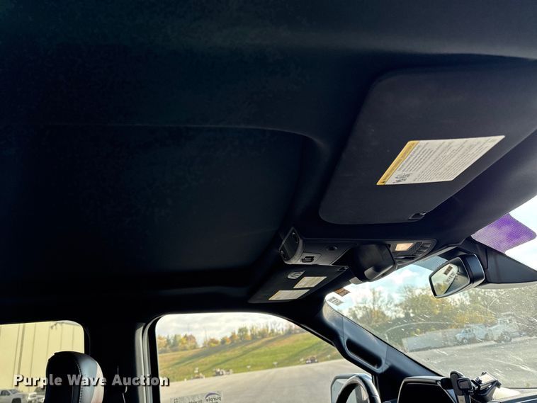 image for item EA2022 2016 Ford F150 Platinum SuperCrew pickup truck