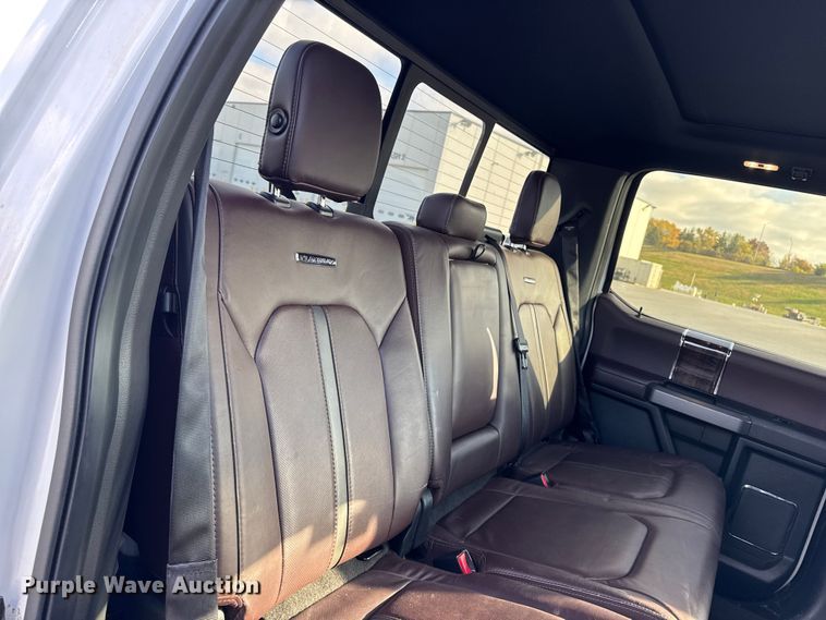 image for item EA2022 2016 Ford F150 Platinum SuperCrew pickup truck