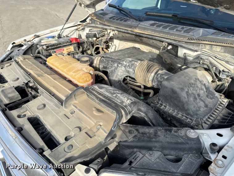 image for item EA2022 2016 Ford F150 Platinum SuperCrew pickup truck