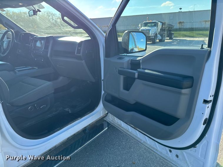 image for item EA2023 2018 Ford F150 SuperCrew pickup truck