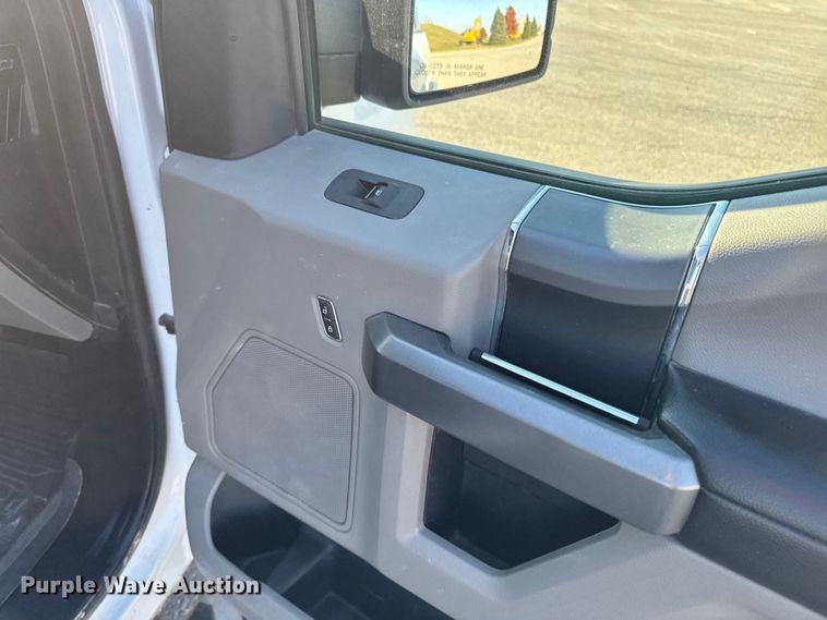 image for item EA2023 2018 Ford F150 SuperCrew pickup truck