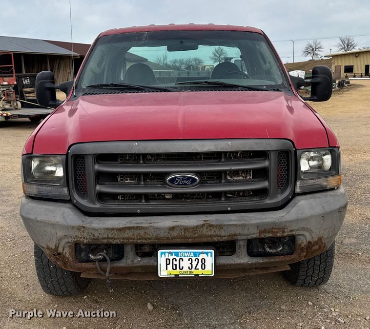 image for item EA2027 2004 Ford F350 Super Duty Crew Cab pickup truck