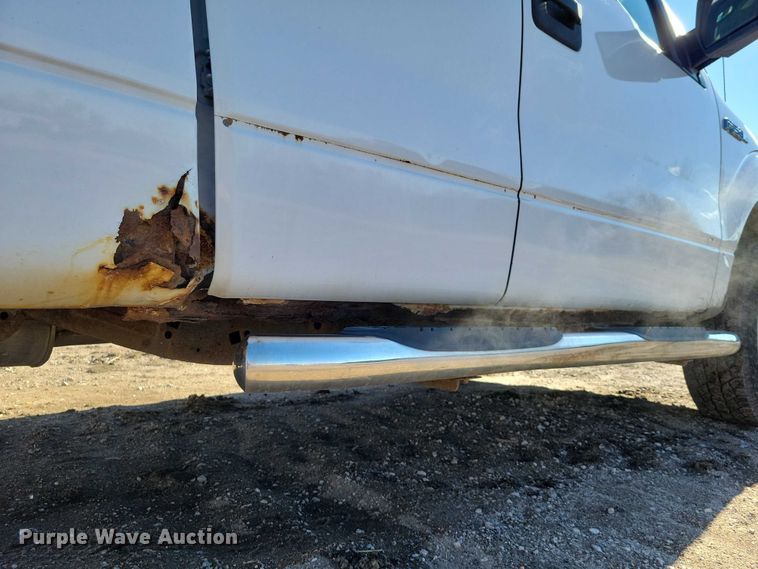 image for item EA2730 2013 Ford F150 SuperCab pickup truck