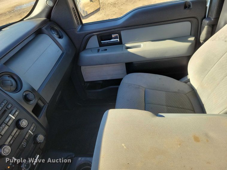 image for item EA2730 2013 Ford F150 SuperCab pickup truck