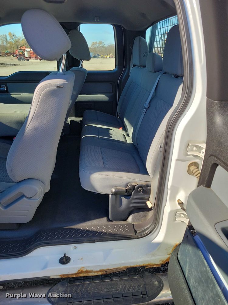 image for item EA2730 2013 Ford F150 SuperCab pickup truck