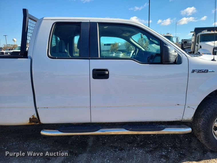 image for item EA2730 2013 Ford F150 SuperCab pickup truck