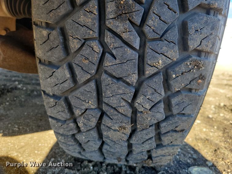 image for item EA2730 2013 Ford F150 SuperCab pickup truck