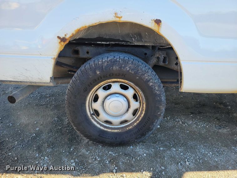 image for item EA2730 2013 Ford F150 SuperCab pickup truck