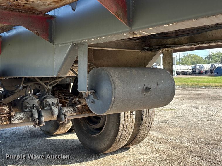 image for item EA7027 2010 Proco vacuum trailer