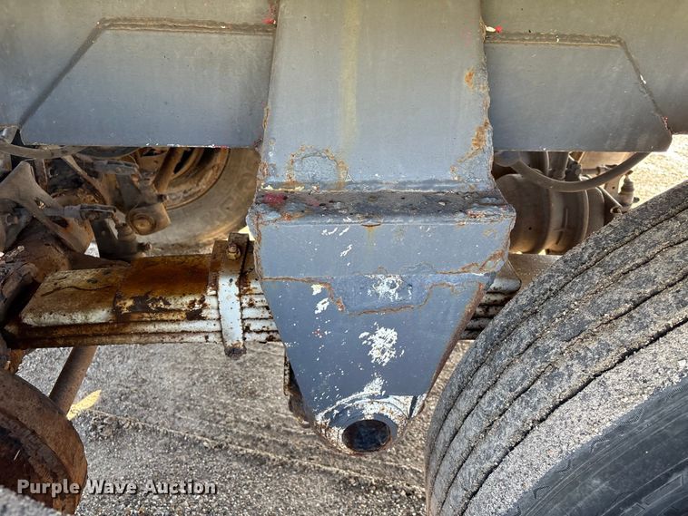 image for item EA7027 2010 Proco vacuum trailer