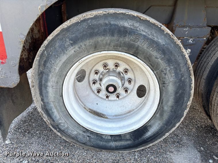 image for item EA7027 2010 Proco vacuum trailer