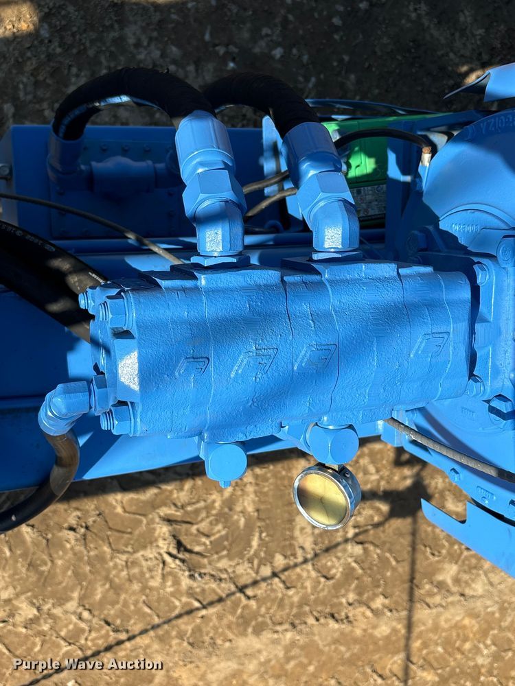 image for item EA7034 Marina Planet H25/2 marine travel lift