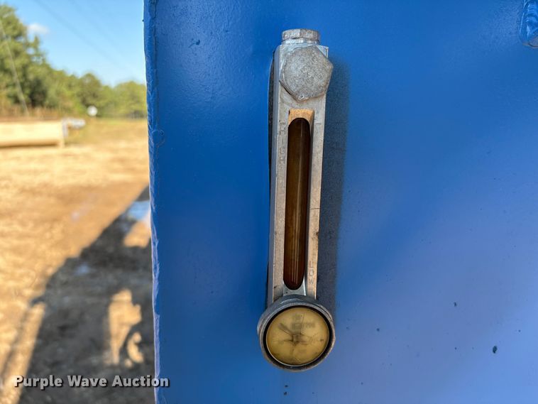 image for item EA7034 Marina Planet H25/2 marine travel lift