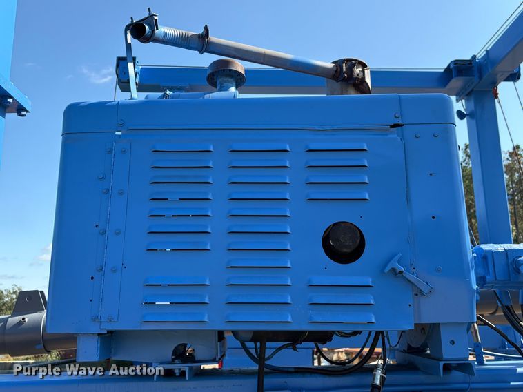 image for item EA7034 Marina Planet H25/2 marine travel lift