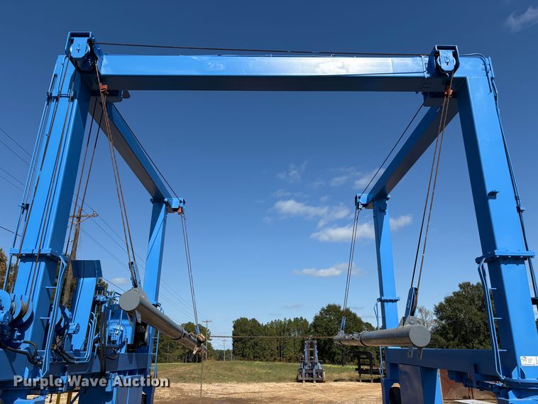 image for item EA7034 Marina Planet H25/2 marine travel lift