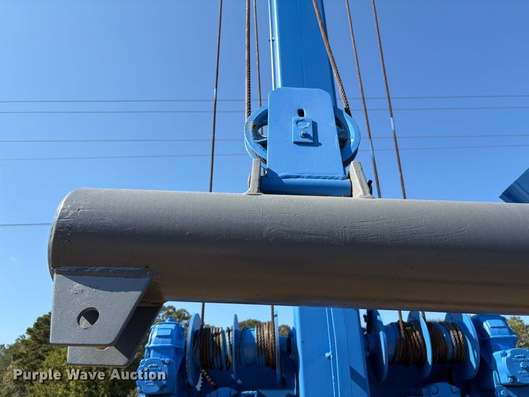 image for item EA7034 Marina Planet H25/2 marine travel lift