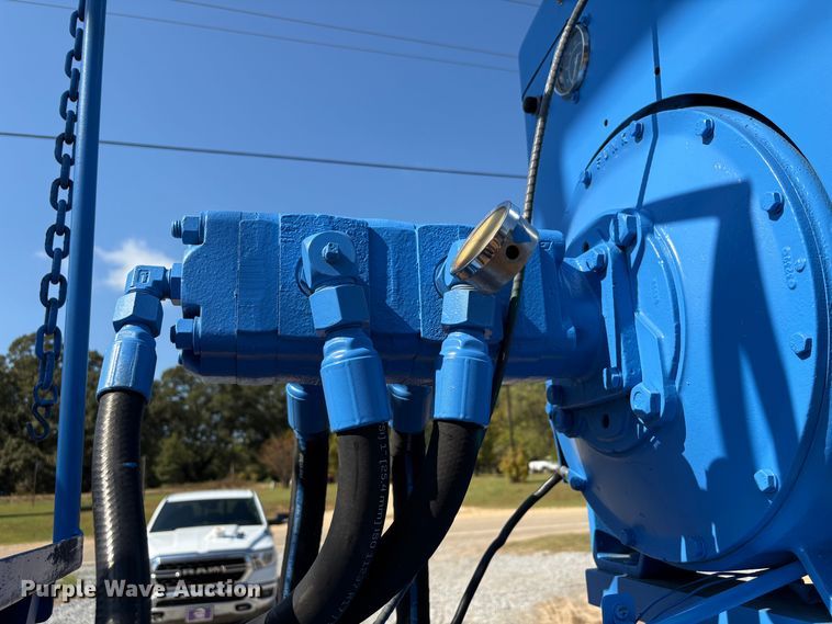 image for item EA7034 Marina Planet H25/2 marine travel lift