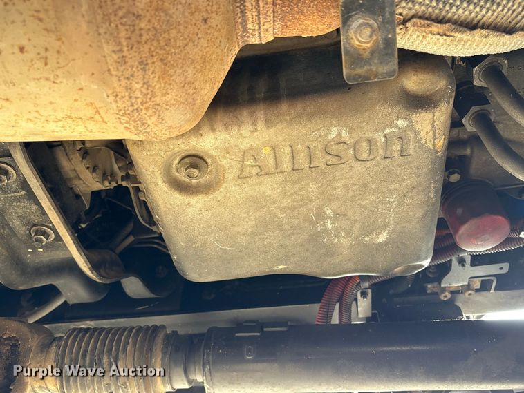 image for item EA7042 2019 Chevrolet Silverado 5500 truck cab and chassis