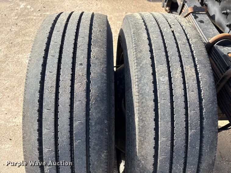 image for item EA7042 2019 Chevrolet Silverado 5500 truck cab and chassis