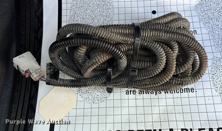 image for item EA7042 2019 Chevrolet Silverado 5500 truck cab and chassis