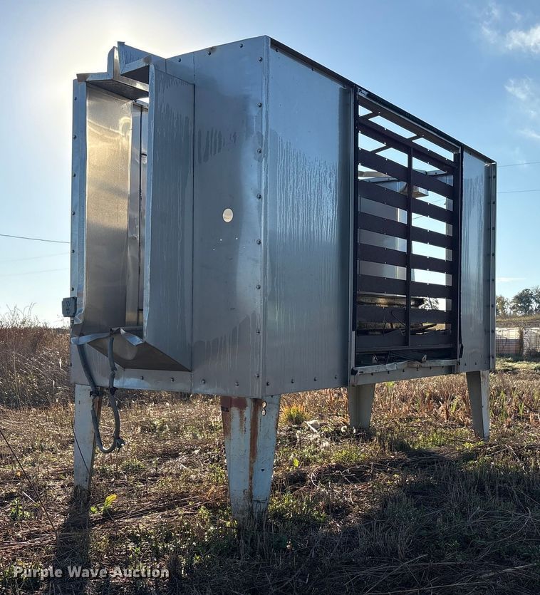 image for item EA7718 Powder coat booth 