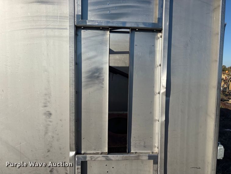 image for item EA7718 Powder coat booth 