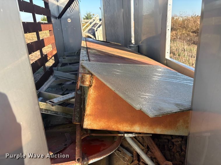 image for item EA7718 Powder coat booth 