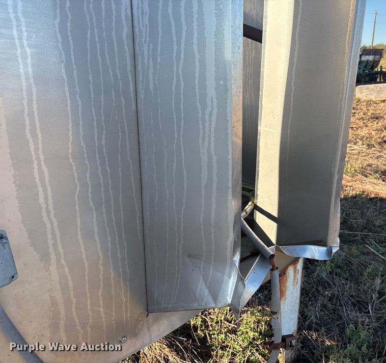 image for item EA7718 Powder coat booth 