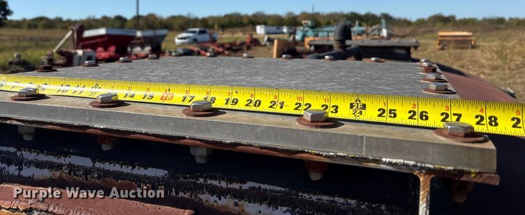 image for item EA7726 Tank