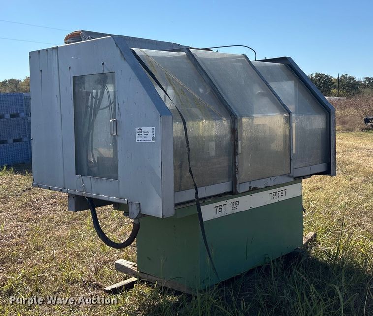 image for item EA7732 TST Tripet 100 CNC mill