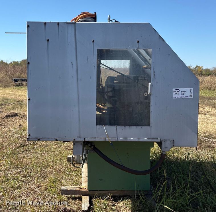 image for item EA7732 TST Tripet 100 CNC mill