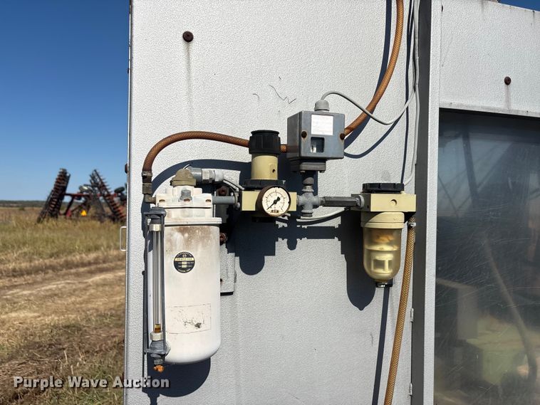 image for item EA7732 TST Tripet 100 CNC mill