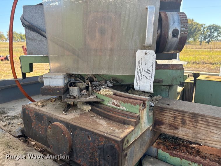 image for item EA7732 TST Tripet 100 CNC mill