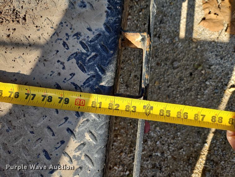 image for item EB8424 Hillsboro flatbed pickup truck bed