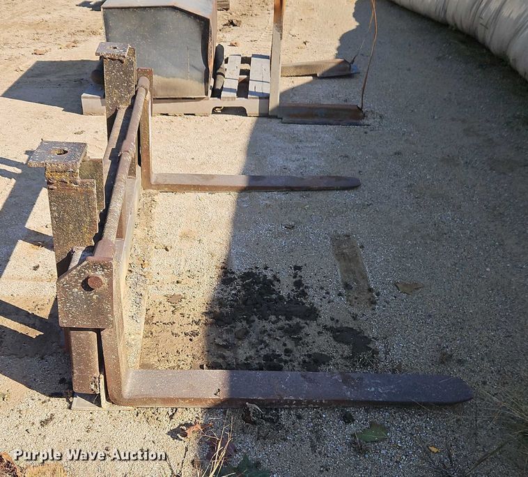 image for item EB8426 Fork attachment